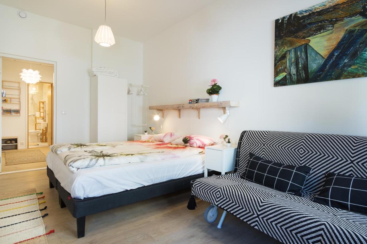 Family Apartment Tallinn Buitenkant foto