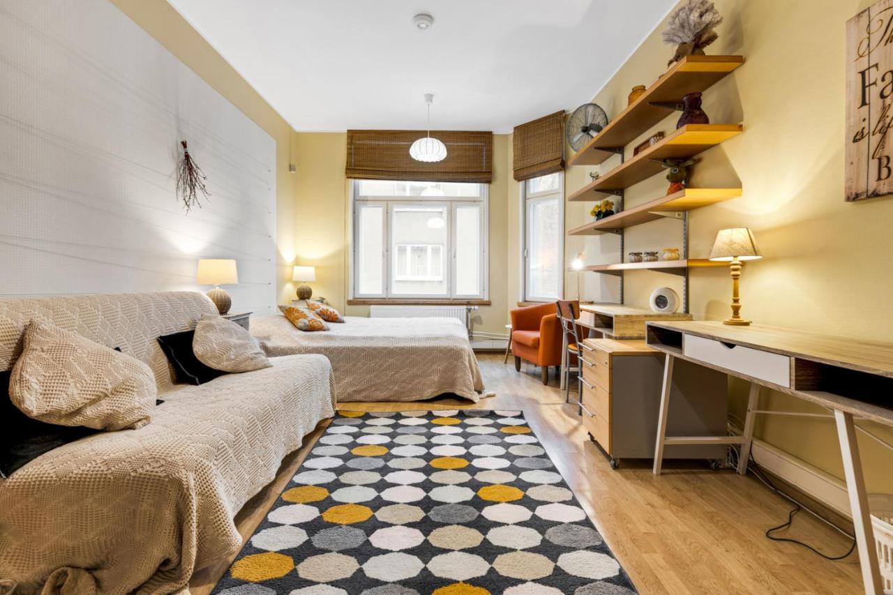 Family Apartment Tallinn Buitenkant foto