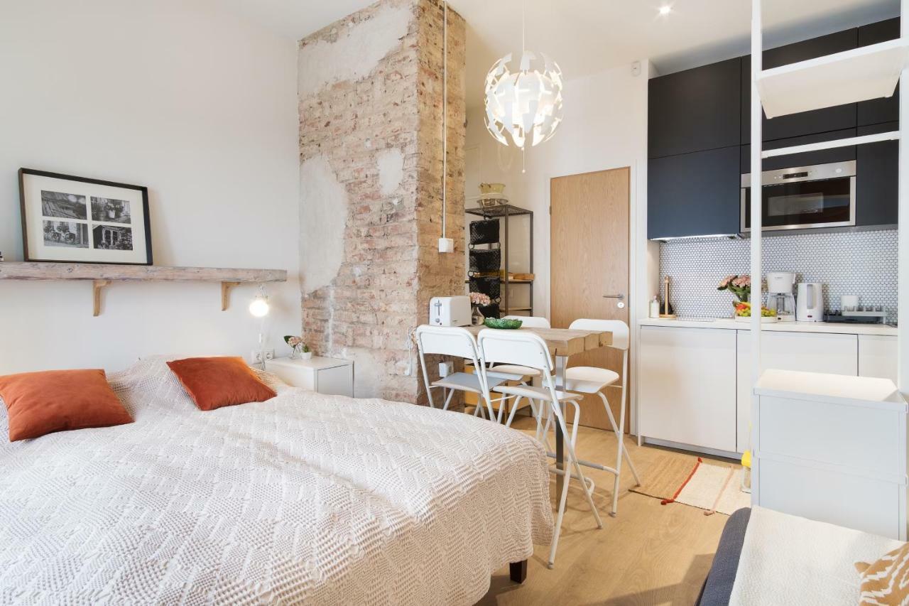 Family Apartment Tallinn Buitenkant foto