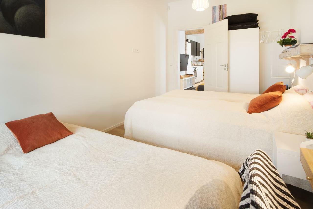 Family Apartment Tallinn Buitenkant foto